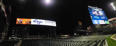 Billboards Photo